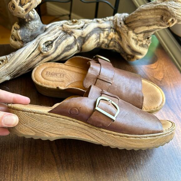 Born Averie Leather Platform Mule Sandal women’s size 8 - Picture 2 of 9